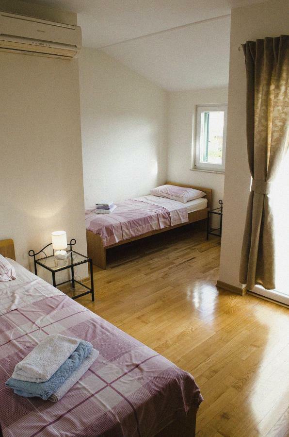 Mars Appartement Trogir Buitenkant foto