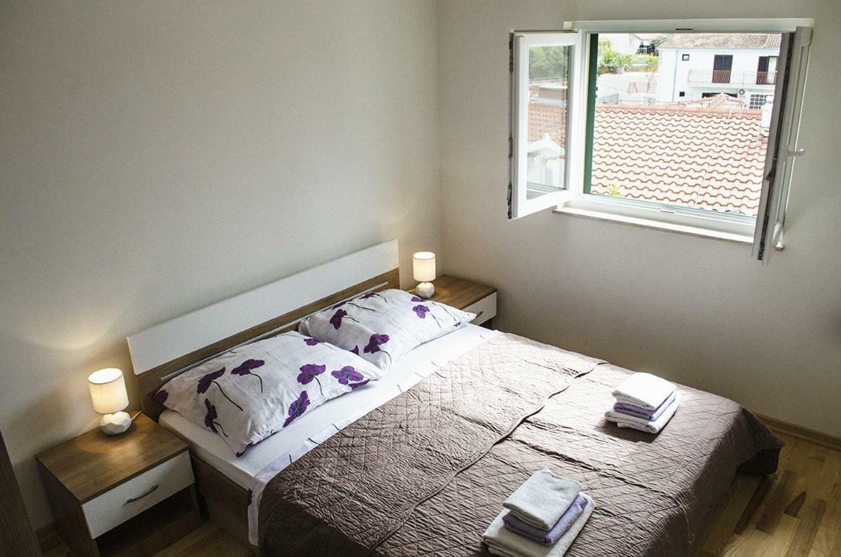 Mars Appartement Trogir Buitenkant foto
